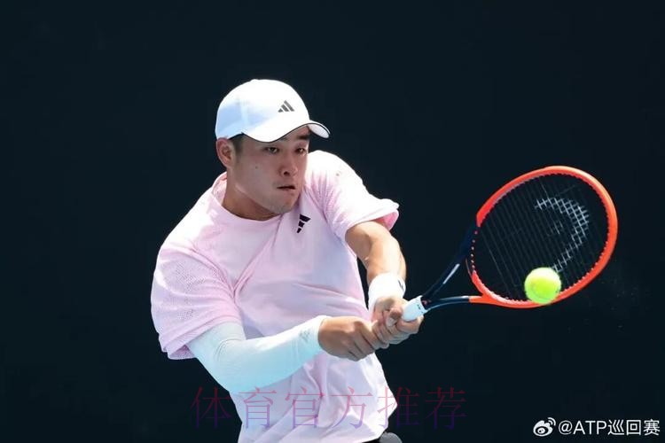 吴易昺晋级澳网男单正赛 吴易昺晋级澳网男单正赛
